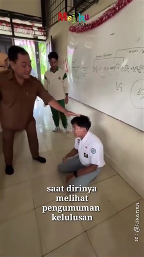 Seorang pelajar menangis histeris lulus snpb ipb #shorts