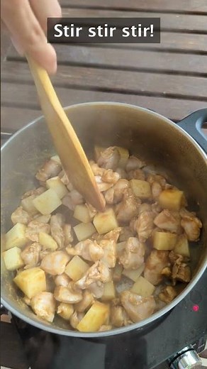 Super Easy Thai Yellow Curry Chicken & Potatoes Recipe