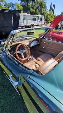 1967 Chevrolet Corvette Sting Ray Convertible (Goodwood Green)
