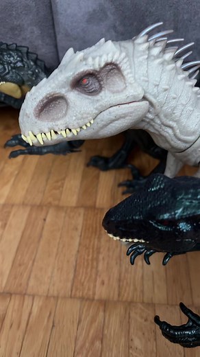 Hybrids reunite #jwevolution #jurassicworldevolution #jurassicfan #jurassicworld #fy #blowup? #tiktok