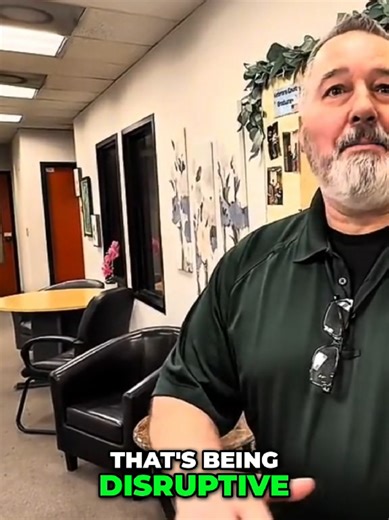 Security Guard Confusion Over Public Spaces