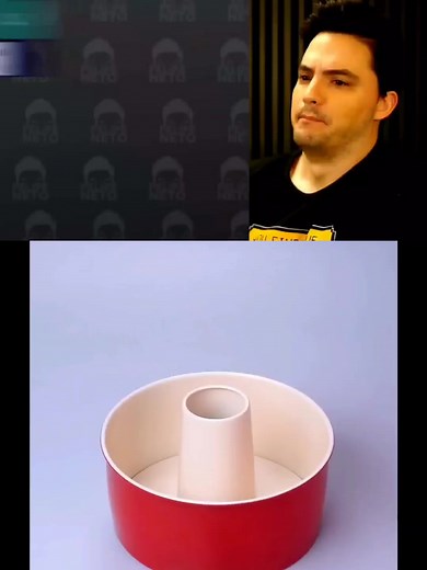 Reações engraçadas de Felipe Neto à situações do cotidiano