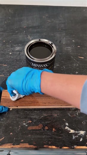 #ad #minwaxpartner Here's how to get a streak-free finish with @MinwaxUSA!