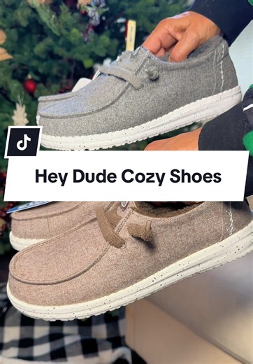 Step into all-day comfort without the hassle of laces! The HEYDUDE Wendy Wool Slippers redefine easy wear. Ultra-soft foam insoles mold to your feet for cloud-like support. @HeyDude #shoes #cozyslippers #slippershoes #heydudeshoes #tiktokshopholidayhaul