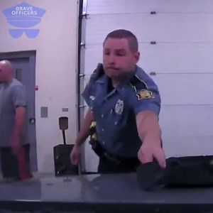 1.1M views | He handles this situation extremely well! | Brave Officers | Facebook