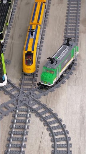 TrixBrix Double Pass-Through Crossover | Custom Made LEGO Compatible Train Track | TrixBrix.eu