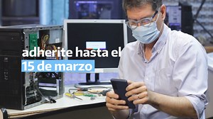 La moratoria permite la regularización de deudas impositivas, aduaneras y de la seguridad social vencidas al 31 de agosto en hasta 120 cuotas con una tasa inicial de 1,5%. La primera cuota vencerá el 16 de abril de 2022. Más información en https://www.afip.gob.ar/moratoria/ | ARCA Informa