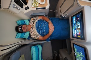 Review: Air Mauritius A350-900 Mauritius Paris - SamChui.com
