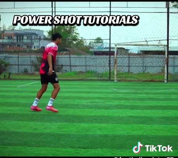 Mastering the Power Shot in Football