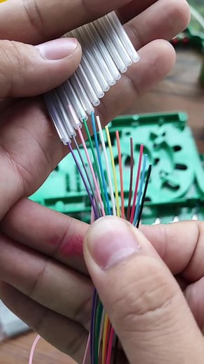 Fiber Optic Cables and Splicing: A Telecom Work Overview