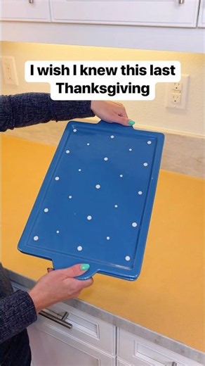 How to create a helpful buffet station for Thanksgiving 🦃 #Thanksgiving #tablesettings