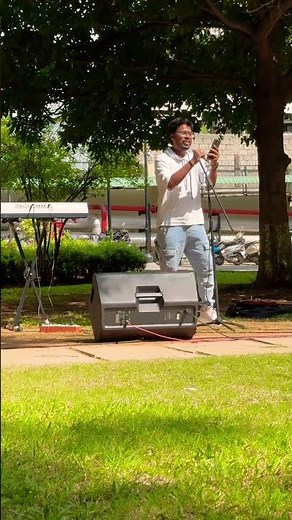 One Direction - What Makes You Beautiful (Karaoke Version)