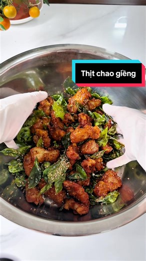 Cách làm thịt chao giềng lá móc mật ngon miệng