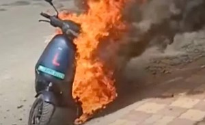 Explained: Why EVs are catching fire? Can such accidents be prevented? - CNBC TV18