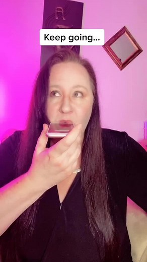 DIY Phone Talk Box #learnfromme #minitutorials #talkbox I learned this from @nickandsienna 😀♥️