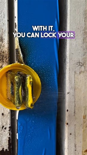 1.1K views | The genius gate hack you never knew you needed Fast fix to stop your gate from drifting #USA #GateHack #SmartFix | Hacks By David | Facebook