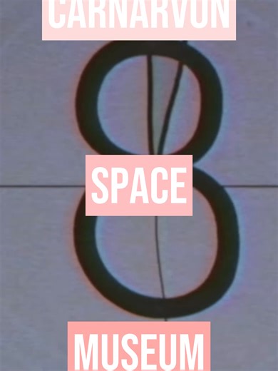 Space & Technology Museum | Carnarvon [WA] Carnarvon was the last place we expected to stumble into world‑changing space history… and yet a few hours later we were standing inside the story that helped put humans on the moon. What we thought would be a quick stop turned into hands‑on time with the tech that powered the Gemini and Apollo missions — the same era when hundreds of NASA and OTC technicians lived and worked right here in Carnarvon, all pushing toward one goal: landing the first person