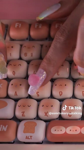 Cute Keyboard ASMR: Tapping and Sounds