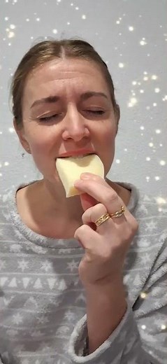 人生が変わる！至宝のチーズ🧀 #チーズ#マンチェゴチーズ#スペイン料理#グルメ#海外生活#スペイン#美味しい#shorts#spain