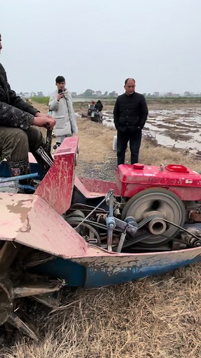 Agricultural tractor ship on TikTok