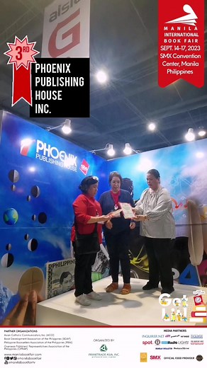 Congratulations to the winners of #MIBF2023 Best in Booth Design 🎉🥳 1st Vibal Group 2nd C&E Adaptive Learning Solutions 3rd Phoenix Publishing House #MIBFEXPERIENCE #MIBFGETLIT | Manila International Book Fair