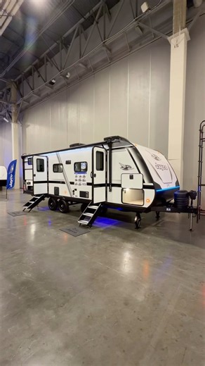 2027 Jayco Jay Feather 25BH #jayco #rv #familyrv #traveltrailer