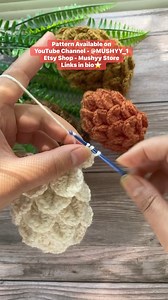 Crochet Pinecone Bag Video Tutorial Link - https://youtu.be/Uj6is4MOnvo?si=CDD3_6_9HE74Iq0q. Weird Instructions Available on Etsy Shop - mushyy Store. Check “Comments” section for the links⭐️. #crochet #crochetinspiration #crochetersofinstagram | Mushyy_1