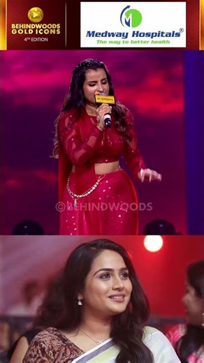 Sivaangi Cute Live Singing 😍 மனசை போட்டு உருகிட்டாங்க