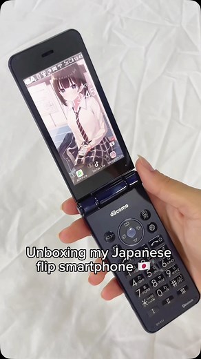 Y2KPHONES on Instagram: "Unboxing the Sharp Docomo SH-02L ketai flip smartphone 🇯🇵 Run your favourite apps in a classic flip designs 👾 Available with FREE worldwide shipping 🌎 #y2kphones #y2kphoneshop #y2k #y2kaesthetic #y2kstyle #y2kvibes #keitai #mobile #mobilephone #flipphone #flipphones #sharp #sharpaquos #sharpaquossh01j #samsungfolder2 #sharpdocomo #coolphone #japaneseflipphone #y2kcore #japanesestyle #vintagestyle #japanesekeitai #retro #retrotechnology #phone #docomo #phonestore #vin