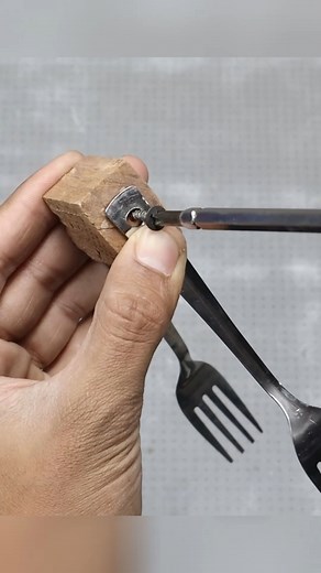 Put a Fork in your TV | Homemade Creative