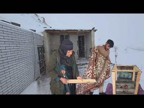 Creativity in crisis: Heavy snowstorm surprises grandmother and son
