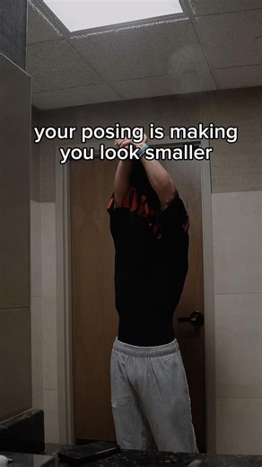 your posing is making you smaller, this is how to fix it #posing #gym #bodybuilding #physique