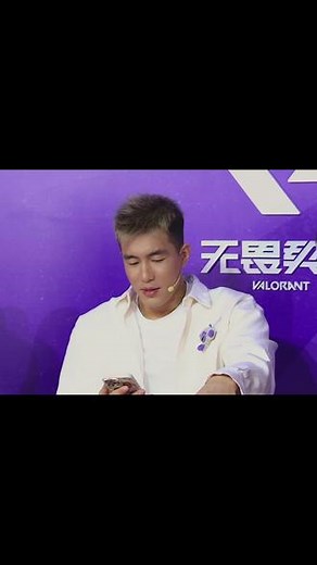 郭艾伦现场唱《绝不绝》，网友：豪庭 #郭艾伦对战王濛 #郭艾伦单挑Hanghang - 抖音