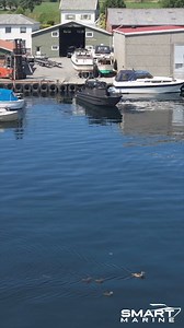 Arronet 33 arbeidsbåt. Både båt og motor er lakkert svart. 😍 | Smart Marine