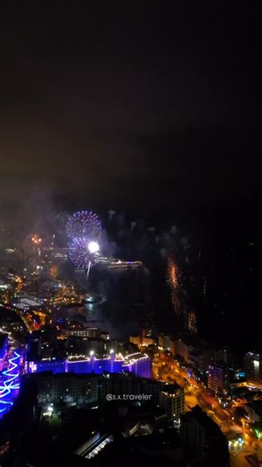 58K views · 4.1K reactions | Happy New Year 2026!  Fireworks in Madeira — 12:05 AM, January 1st #hny2026 #Madeira #fireworks #VisitMadeira | Sergio SXTraveler | Facebook