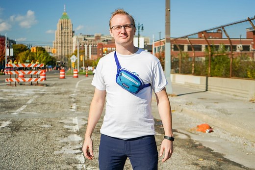 Ultralight Black Hole Mini Hip Pack Review | Pack Hacker