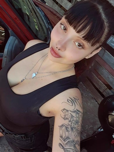 Videos de linaa.naiir (@linaa.naiir) con “sonido original - 𝙼 𝚄 𝚂 𝙸 𝙲 𝙰🖤”