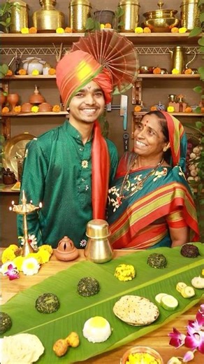 गौरी आगमन विशेष - महानैवैद्य थाळी | कांदा -लसूण विरहित थाळी 😍#shorts #youtubeshorts #gauri #marathi