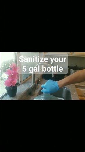 The Best Way to Sanitize a 5 gal water bottle #water #drinkingwater #bleach