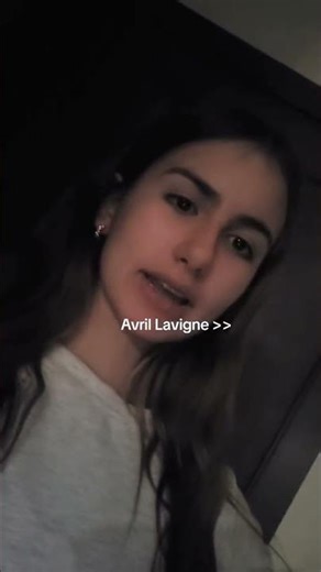 I love Avril Lavigne! #avrillavigne #shortsfeed #blowup #fypシ #lipsync #2000s #sk8erboi #trending