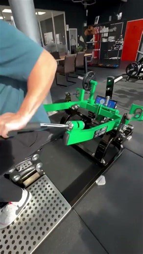 Tricep Extension by Into Wellness / RealleaderUSA