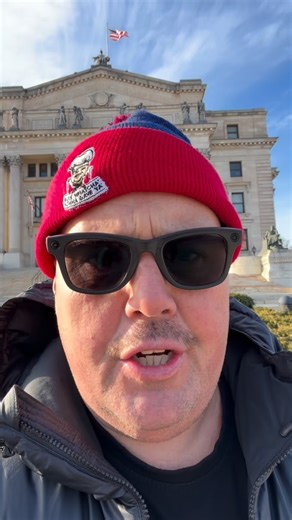 @bigtmims on Instagram: "Essex County Courthouse New Jersey #makeitmakesense #bigt #history #newjersey #nj"