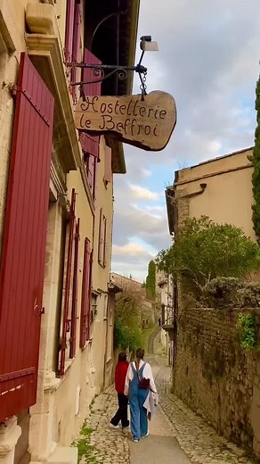 ✨The french aesthetic✨ #fyp #miainfrance #france #southoffrance #french #travel #vibes #aesthetic #studyabroad