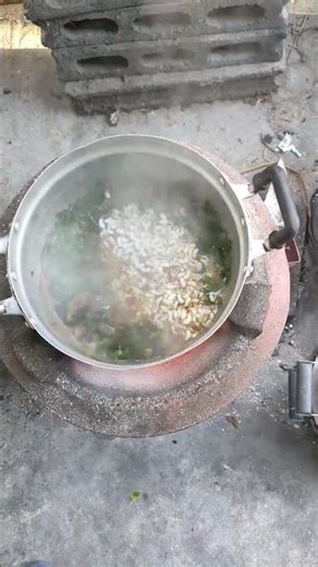 อีกหนึ่งเมนูโปรด💚 #ความสุข #อาหารอีสาน #ผักหวานป่า #ไข่มดแดง #ความสุข #ธรรมชาติบ้านนา