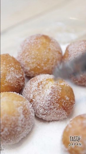 MOCHI Doughnuts with Cheese