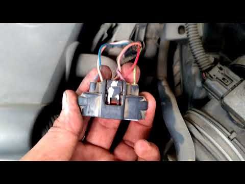 The toyota throttle pedal sensor malfunction p2121