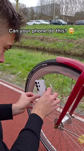 Explore the Galaxy S26's Horizontal Lock Feature