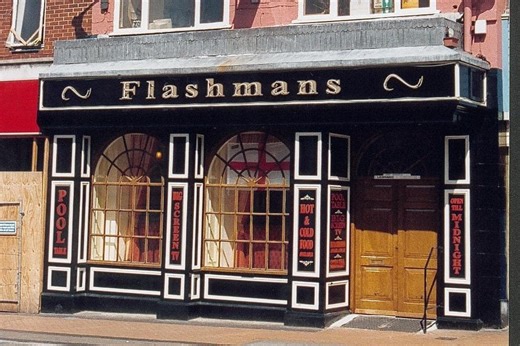 25 iconic pubs from the 1990s that you will remember in the hazy days of youth
