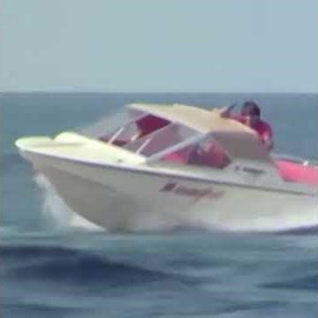 Amjed Khan Dharmendra Aur Jeetendra Ko Surrender Karne Kehta Hai