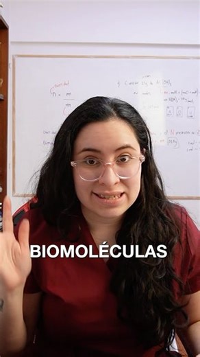 Lorena López | Biologia para CBC y UBAXXI on Instagram: "Las biomoléculas o moléculas biológicas son todas aquellas moléculas propias de los seres vivos, ya sea como producto de sus funciones biológicas o como constituyente de sus cuerpos. Se presentan en un enorme y variado rango de tamaños, formas y funciones. Las principales biomoléculas son los carbohidratos, las proteínas, los lípidos, los aminoácidos, las vitaminas y los ácidos nucleicos. #biologia #biolyl_ #cbc #ubaxxi #uba"